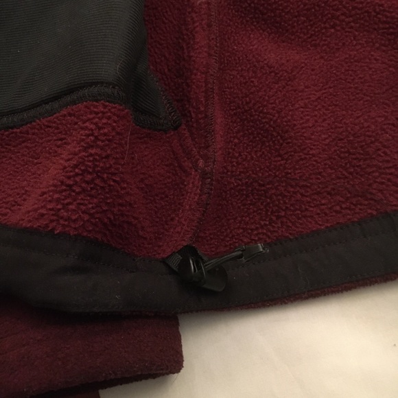 REI fleece lightweight jacket. - Picture 6 of 9